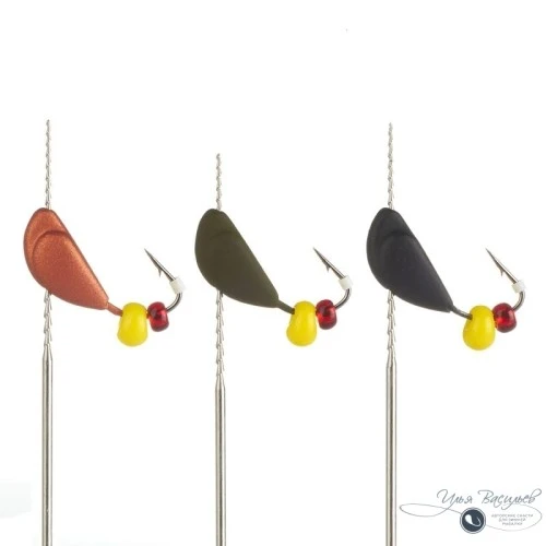 Мормышка УШКИ БОЛЬШИЕ 0,62г оливковые (желтая бусина)
