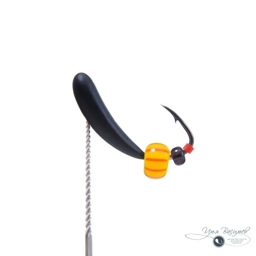 Мормышка УРАЛКА УНИВЕРСАЛЬНАЯ 0,58г черная (жёлтый с красным арбуз)